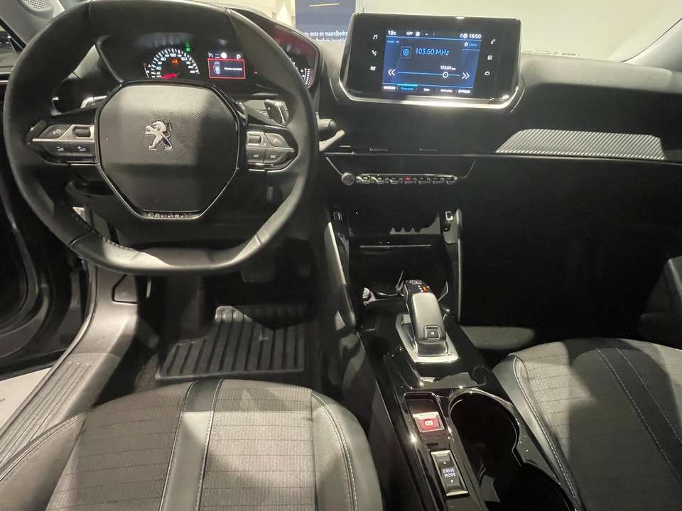 Peugeot 2008 - Imagem 13