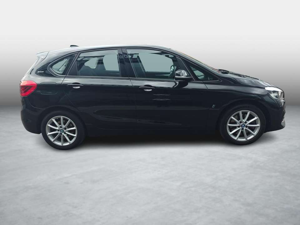 BMW 225 - Imagem 5