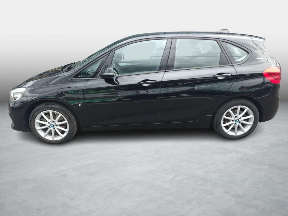 BMW 225 - Imagem 8