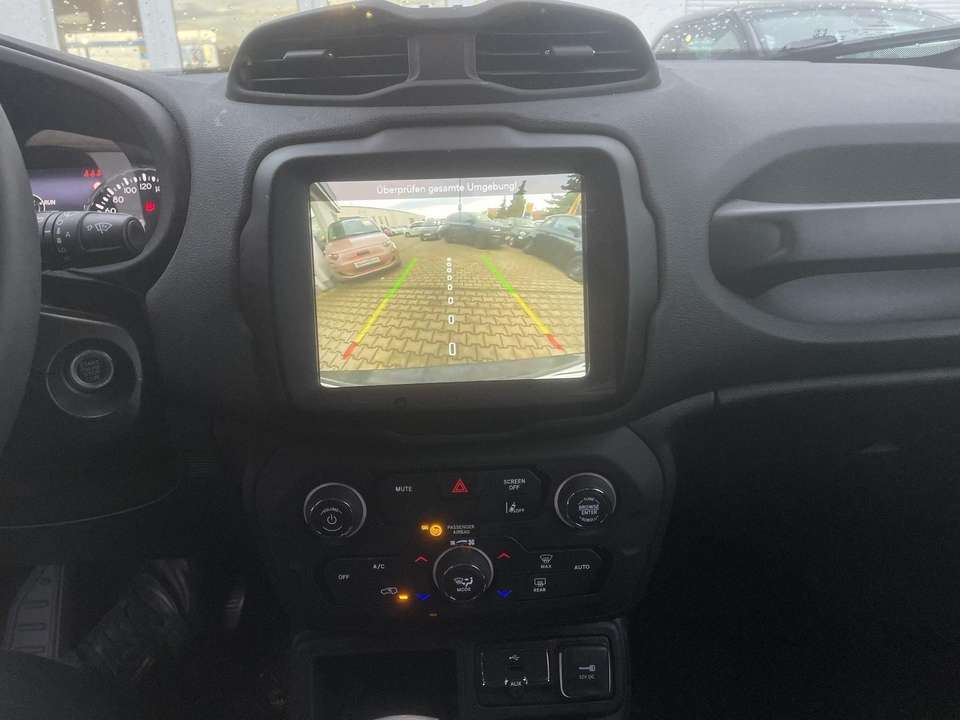 Jeep Renegade - Imagem 13