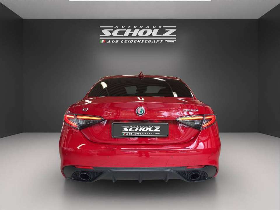 Alfa Romeo Giulia - Imagem 5
