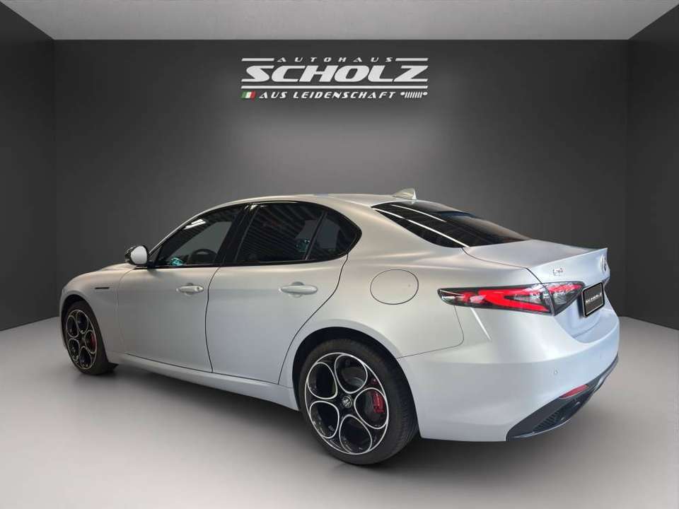 Alfa Romeo Giulia - Imagem 6