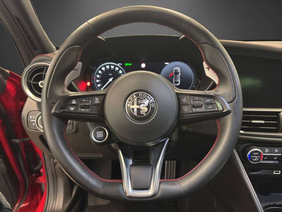 Alfa Romeo Giulia - Imagem 10