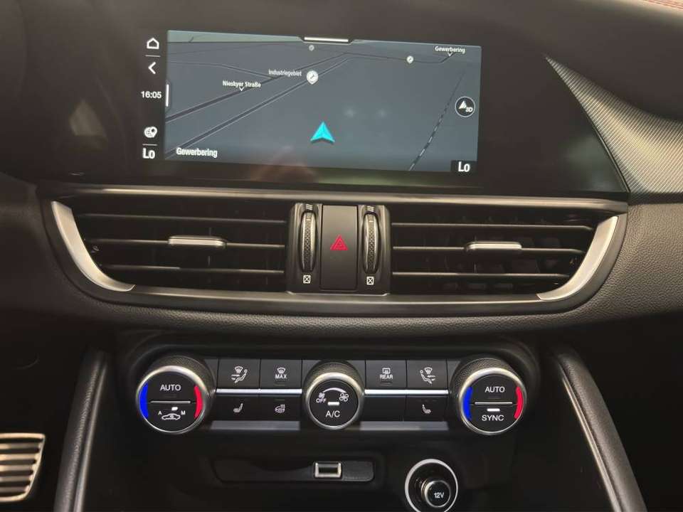 Alfa Romeo Giulia - Imagem 11