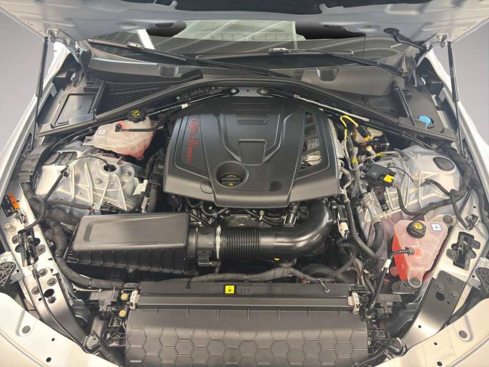 Alfa Romeo Giulia - Imagem 15