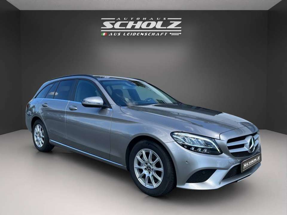 Mercedes-Benz C 200 - Imagem 3