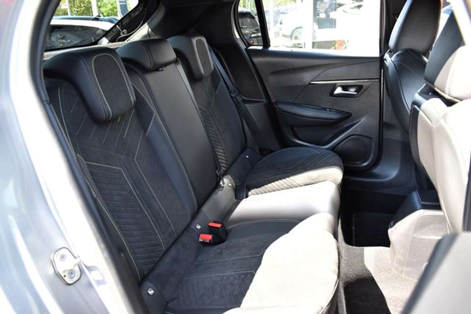 Peugeot 208 - Imagem 12