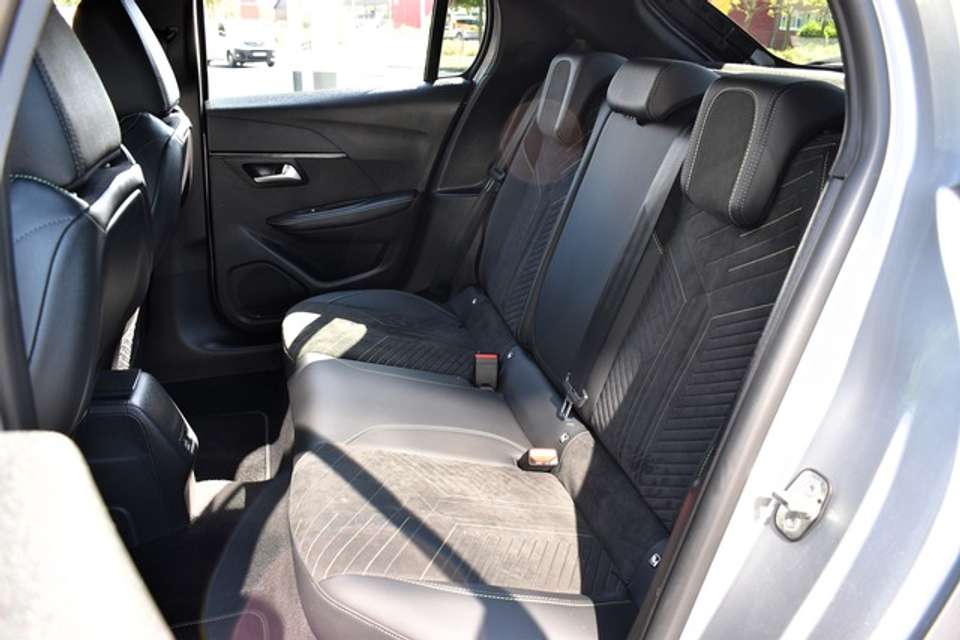 Peugeot 208 - Imagem 13