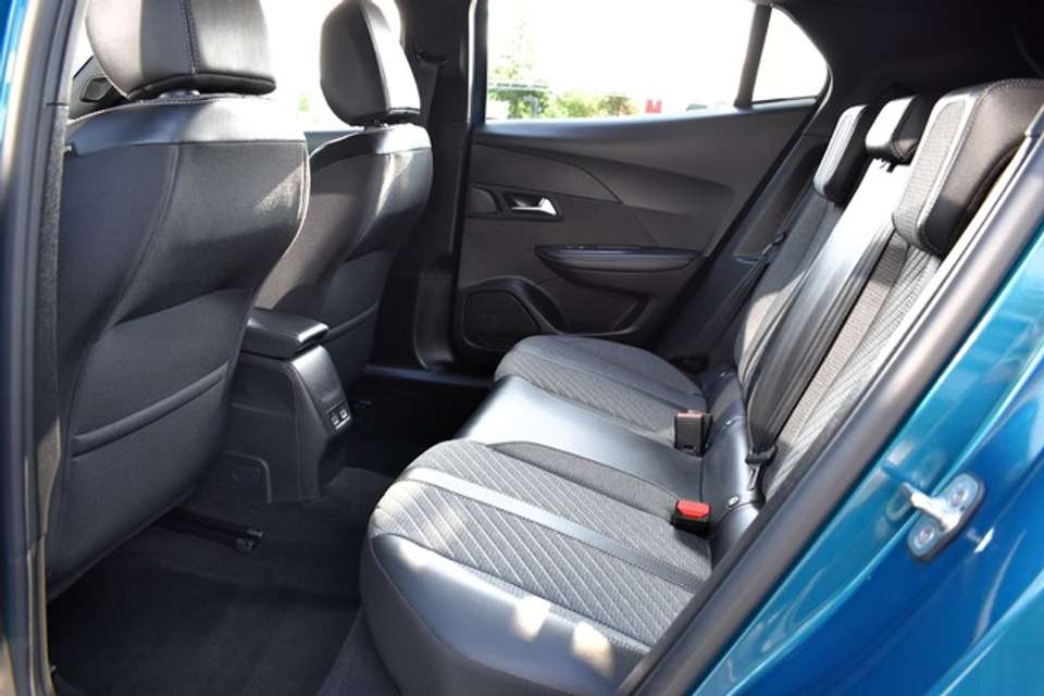 Peugeot 2008 - Imagem 11