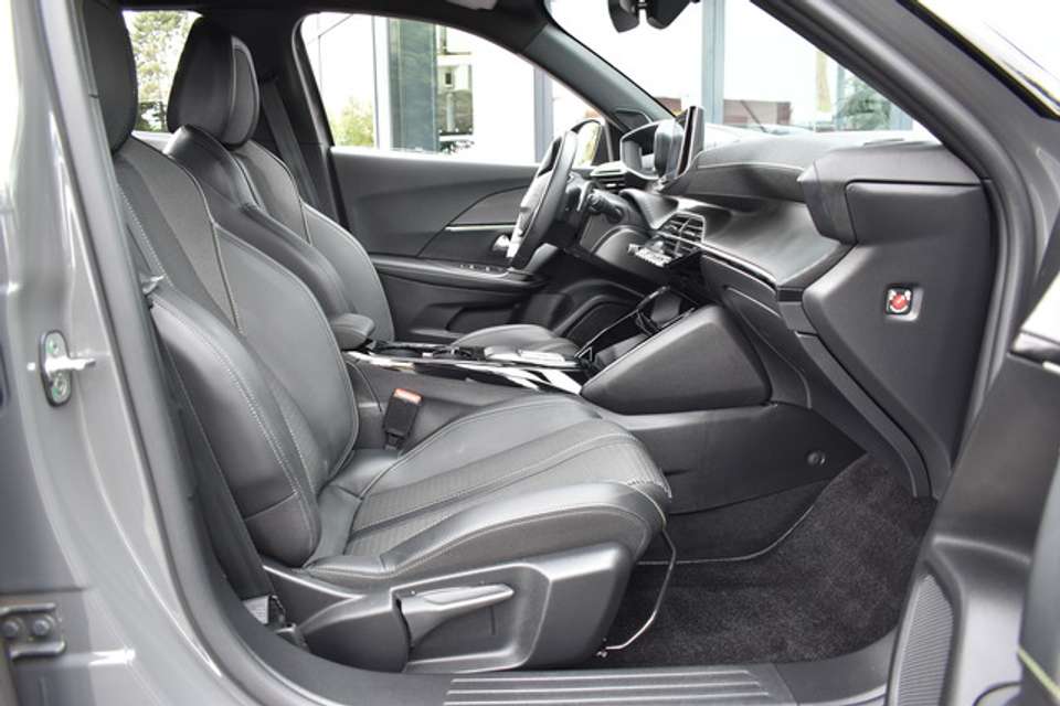 Peugeot 2008 - Imagem 11