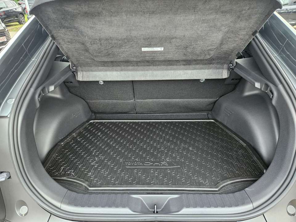 Toyota C-HR - Imagem 11