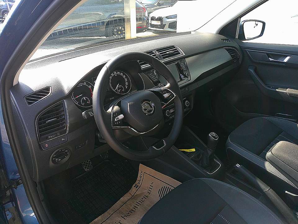 Skoda Fabia - Imagem 11