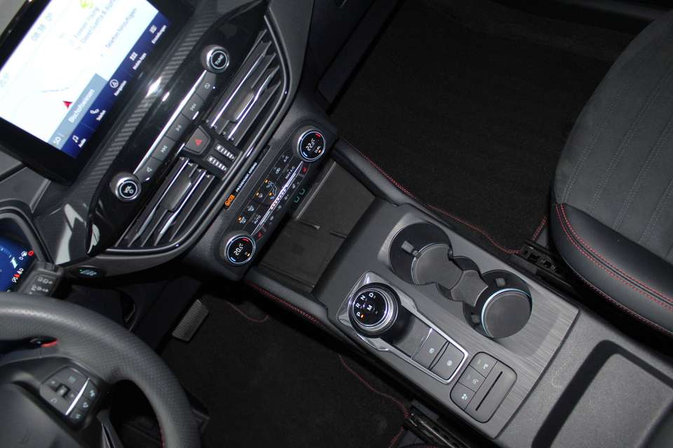 Ford Kuga - Imagem 8