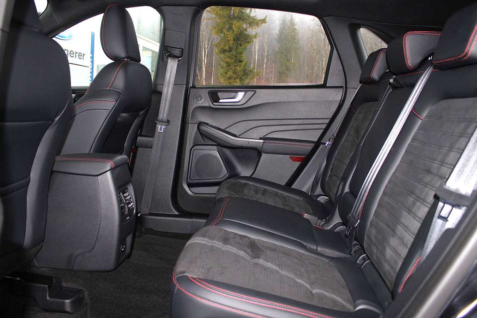 Ford Kuga - Imagem 15
