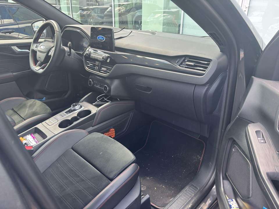 Ford Kuga - Imagem 7