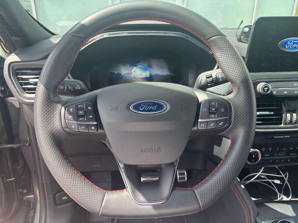 Ford Kuga - Imagem 11