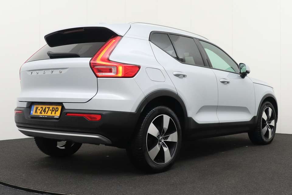 Volvo XC40 - Imagem 2