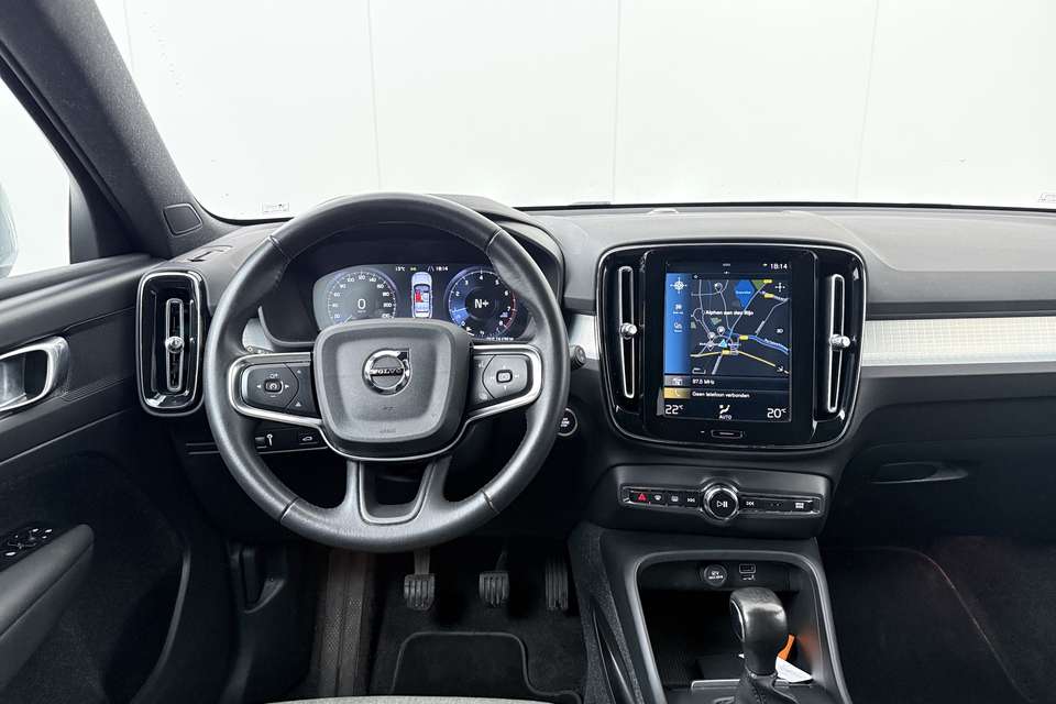 Volvo XC40 - Imagem 8