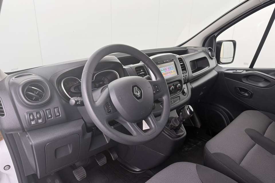 Renault Trafic - Imagem 8