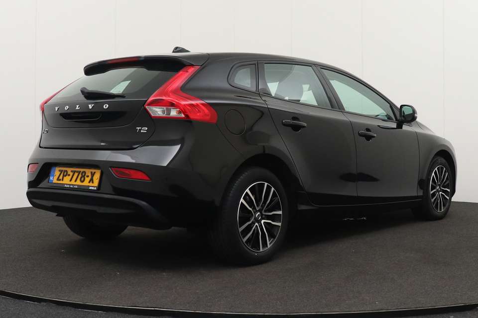 Volvo V40 - Imagem 2
