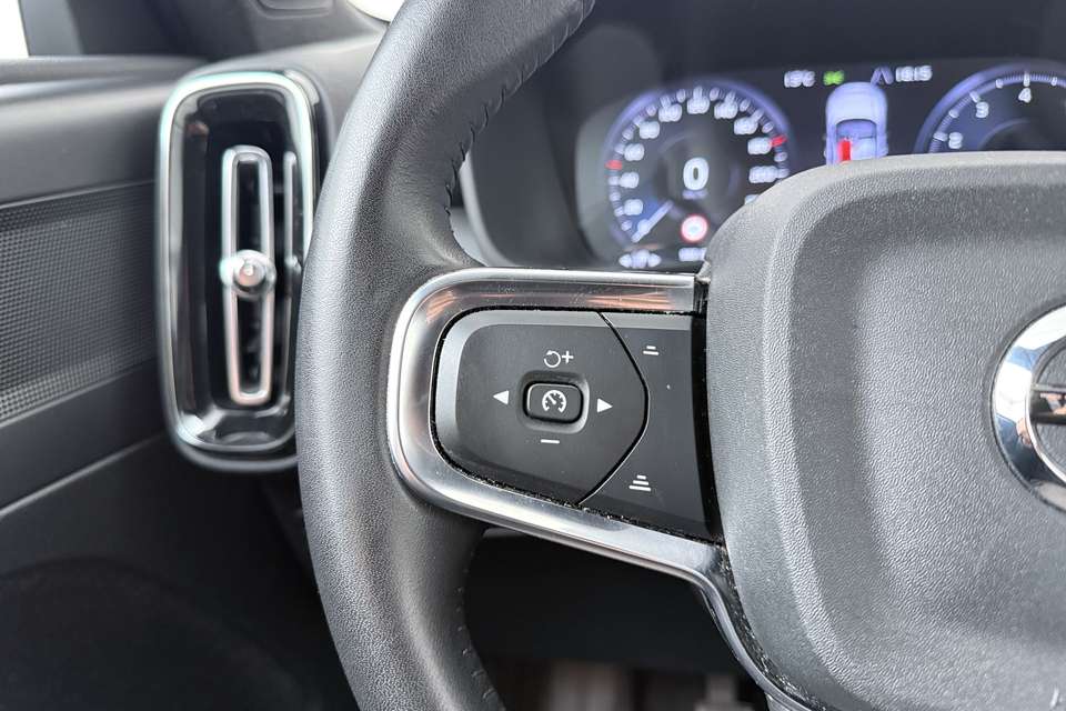 Volvo XC40 - Imagem 16