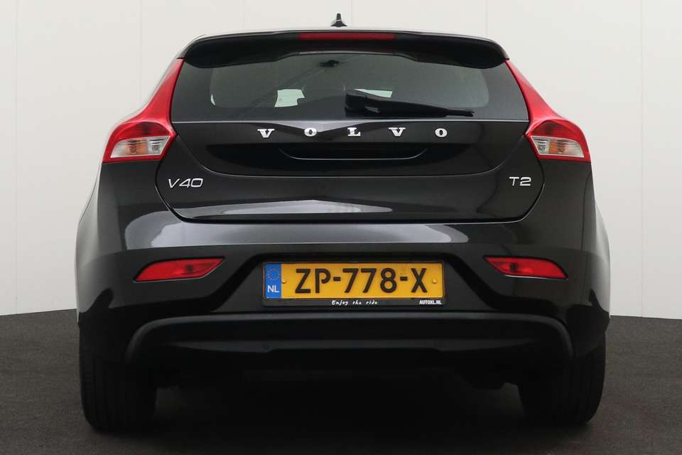 Volvo V40 - Imagem 4