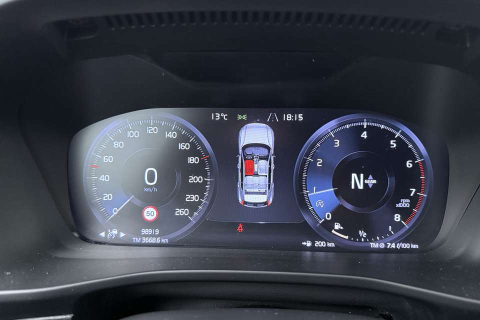 Volvo XC40 - Imagem 18