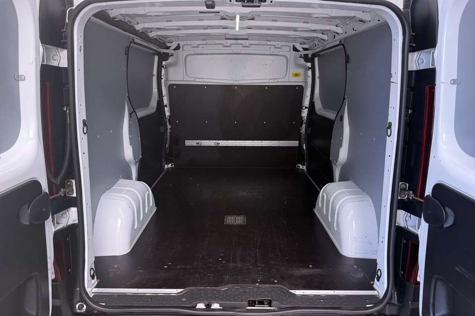 Renault Trafic - Imagem 14