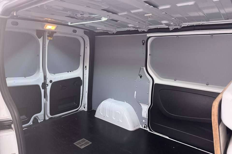 Renault Trafic - Imagem 16