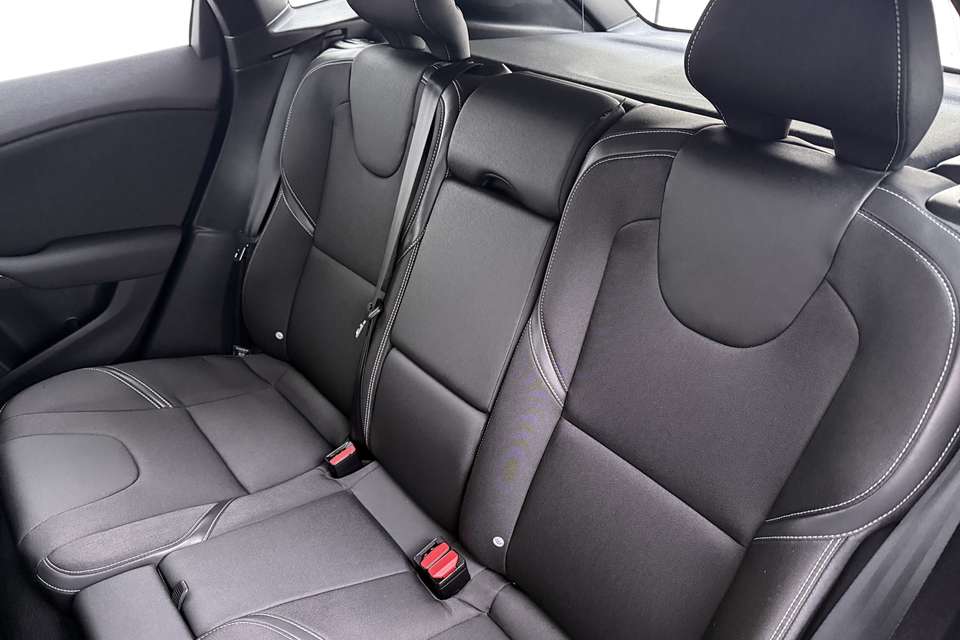 Volvo V40 - Imagem 11
