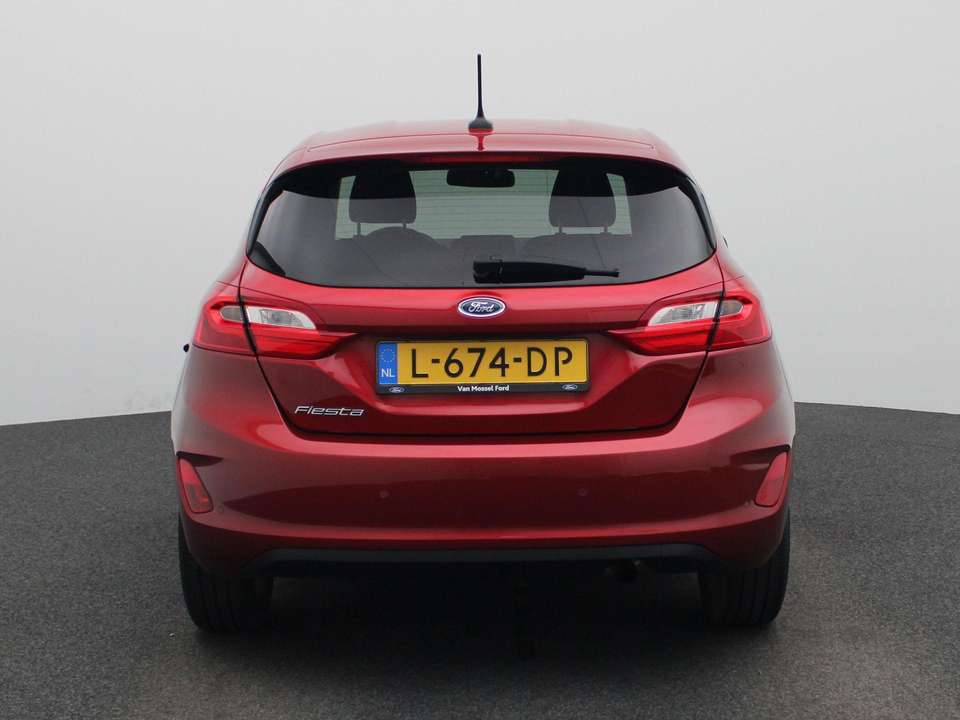Ford Fiesta - Imagem 5