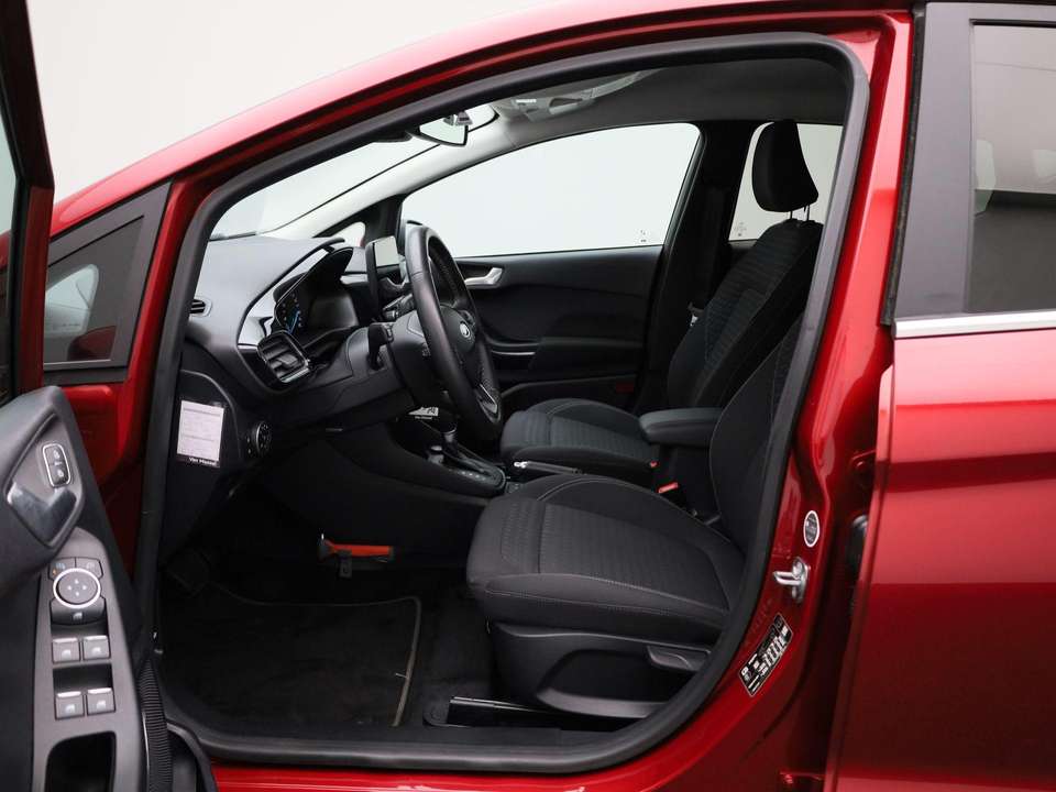 Ford Fiesta - Imagem 9