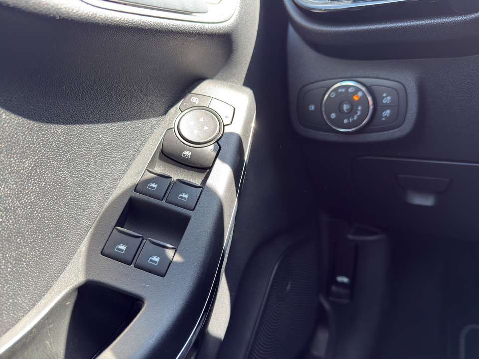 Ford Fiesta - Imagem 14