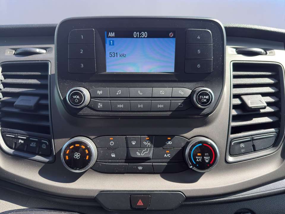 Ford Transit - Imagem 15