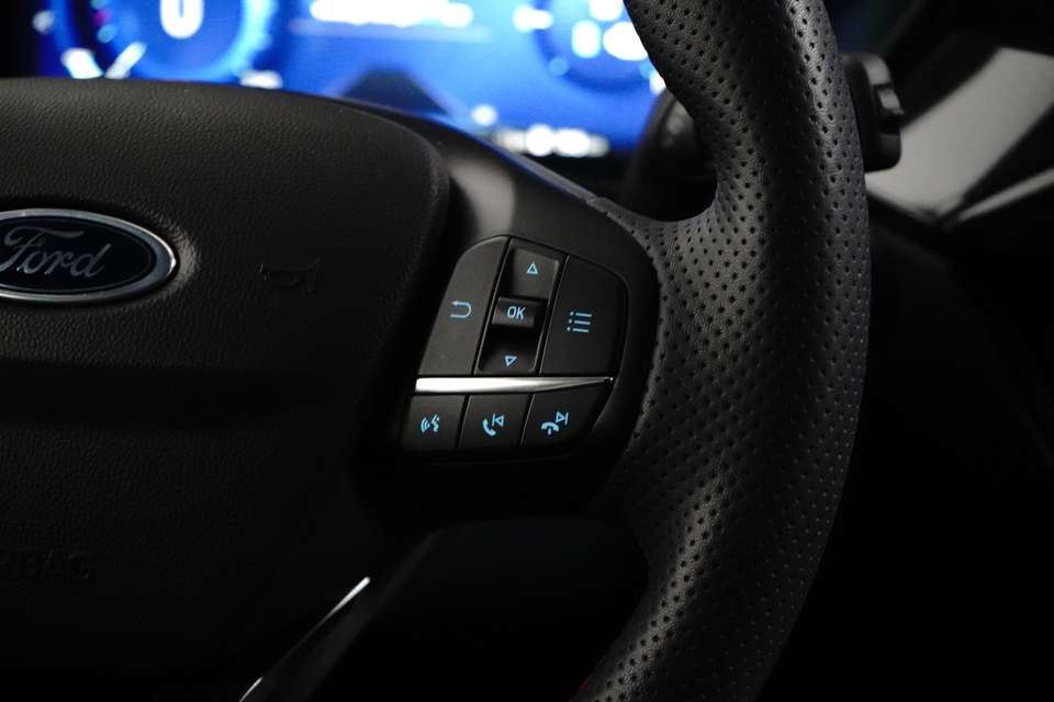 Ford Kuga - Imagem 14