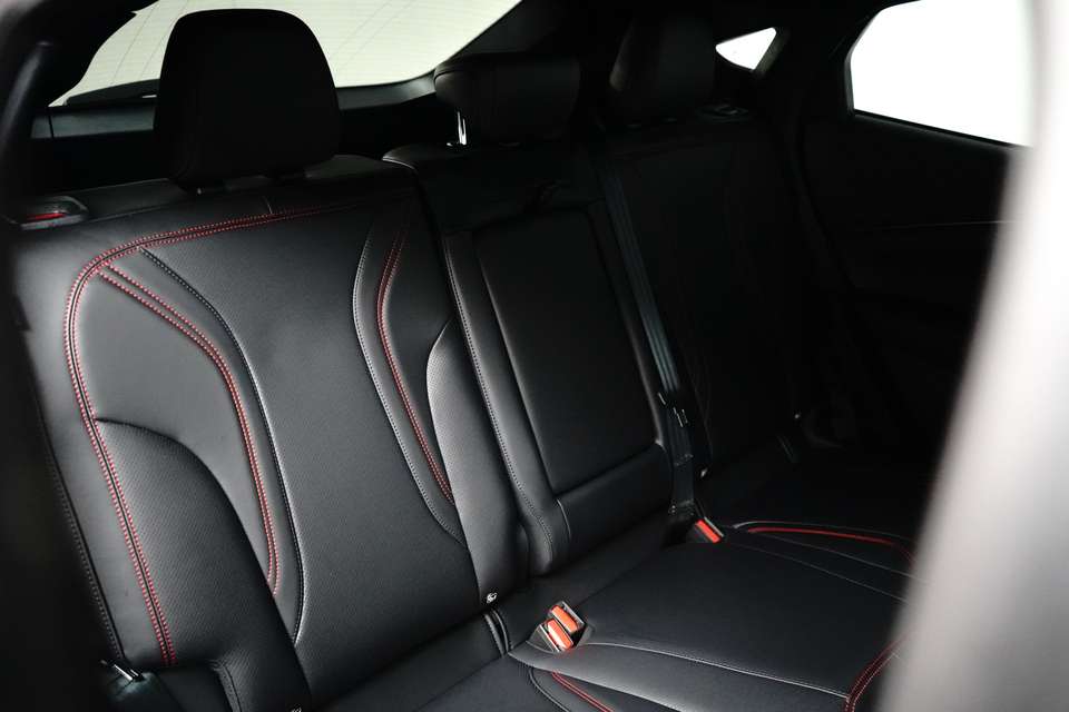 Ford Mustang Mach-E - Imagem 9