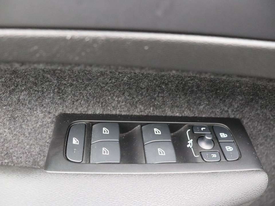 Volvo XC40 - Imagem 9