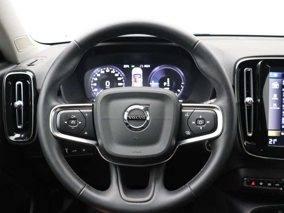 Volvo XC40 - Imagem 13