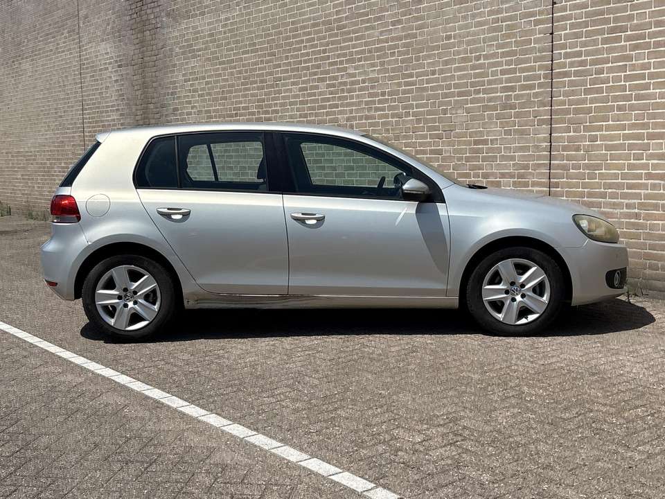 Volkswagen Golf - Imagem 7