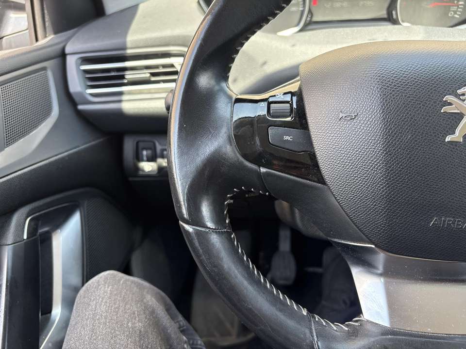 Peugeot 308 - Imagem 10