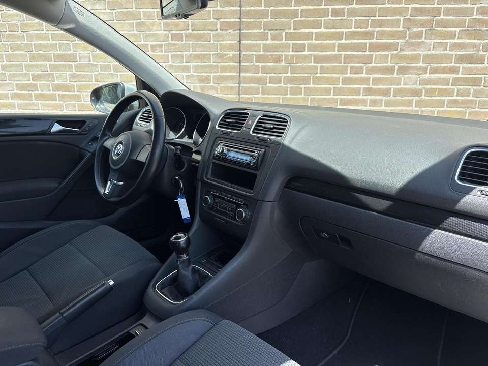 Volkswagen Golf - Imagem 14