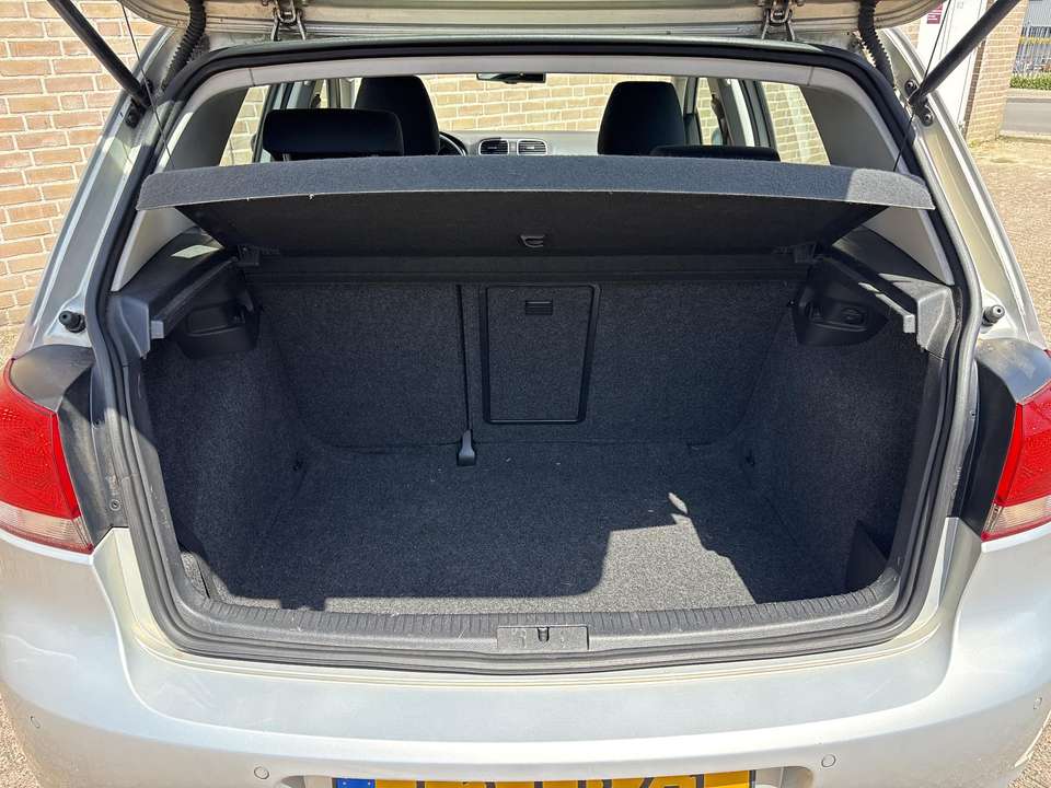 Volkswagen Golf - Imagem 15