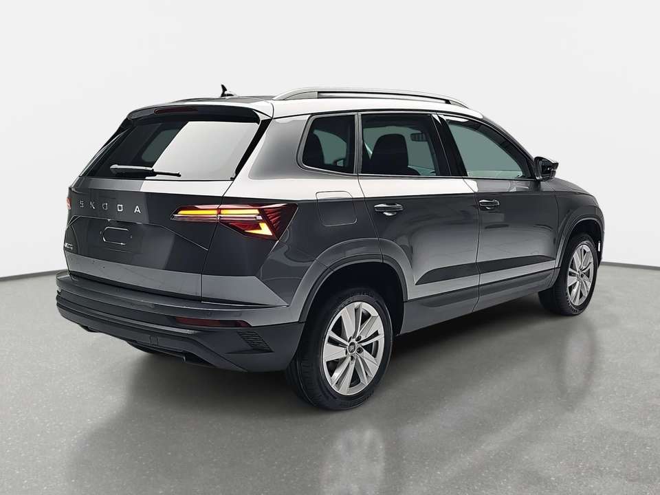 Skoda Karoq - Imagem 4