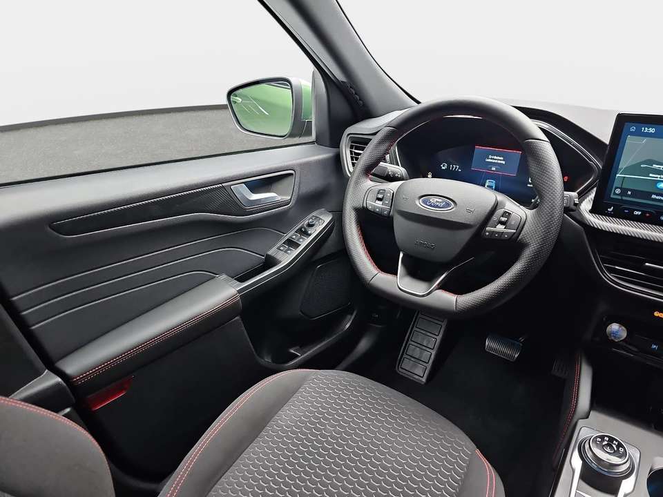 Ford Kuga - Imagem 9