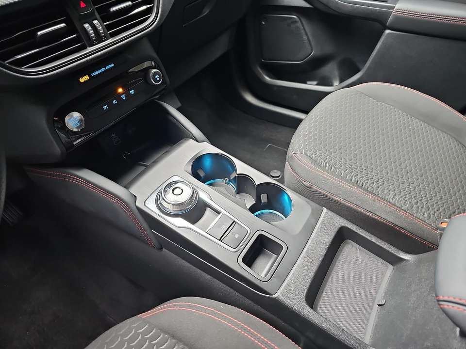 Ford Kuga - Imagem 13