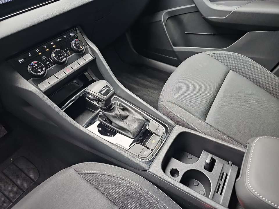 Skoda Karoq - Imagem 13