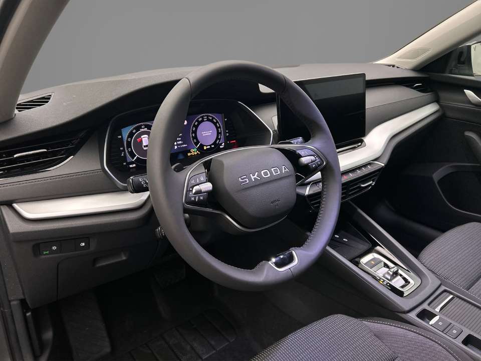 Skoda Octavia - Imagem 4