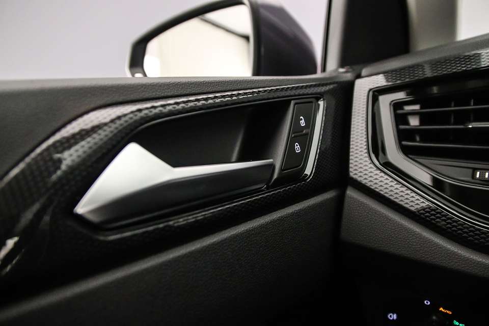 Volkswagen Polo - Imagem 13
