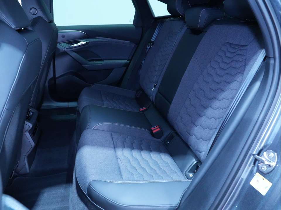Audi A6 e-tron - Imagem 12