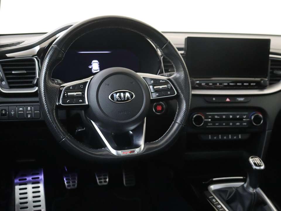 Kia Ceed SW / cee'd SW - Imagem 11